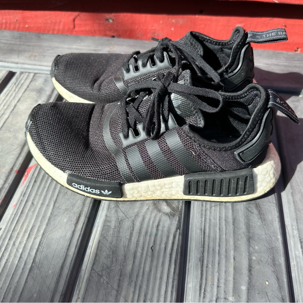 Size 7 women’s adidas NMD
